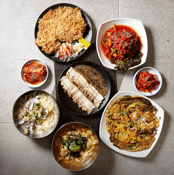 동대문 맛집 "장칼국수보쌈" 음식 사진