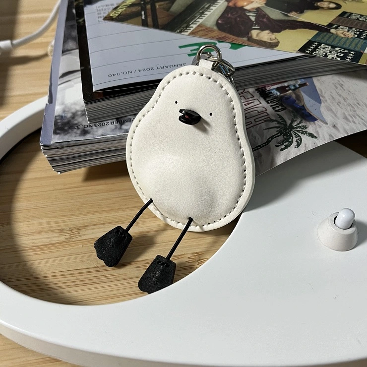 하찮은 외모의 뱁새 키링