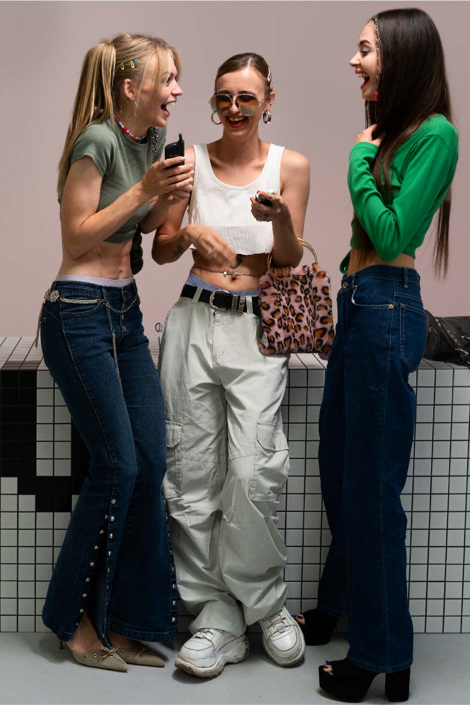 SNS에서 인기 있는 20대 패션 아이템