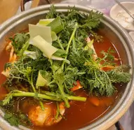 생생정보 스타밥집 가수 신성 꽃게 정식 코스요리