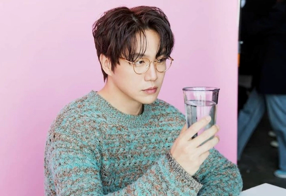 성시경 프로필 나이 고향 학력 노래모음 인스타