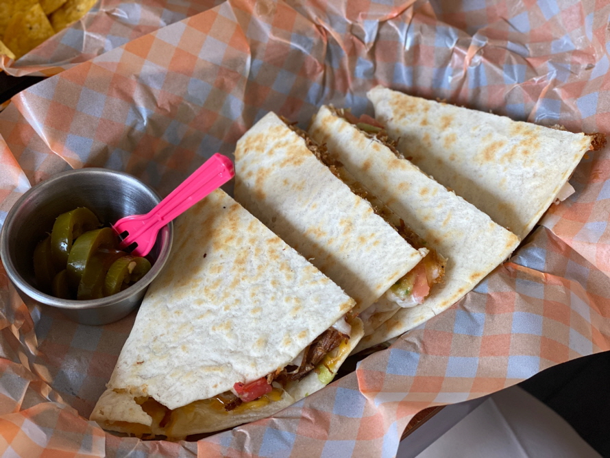 군자 능동타코집