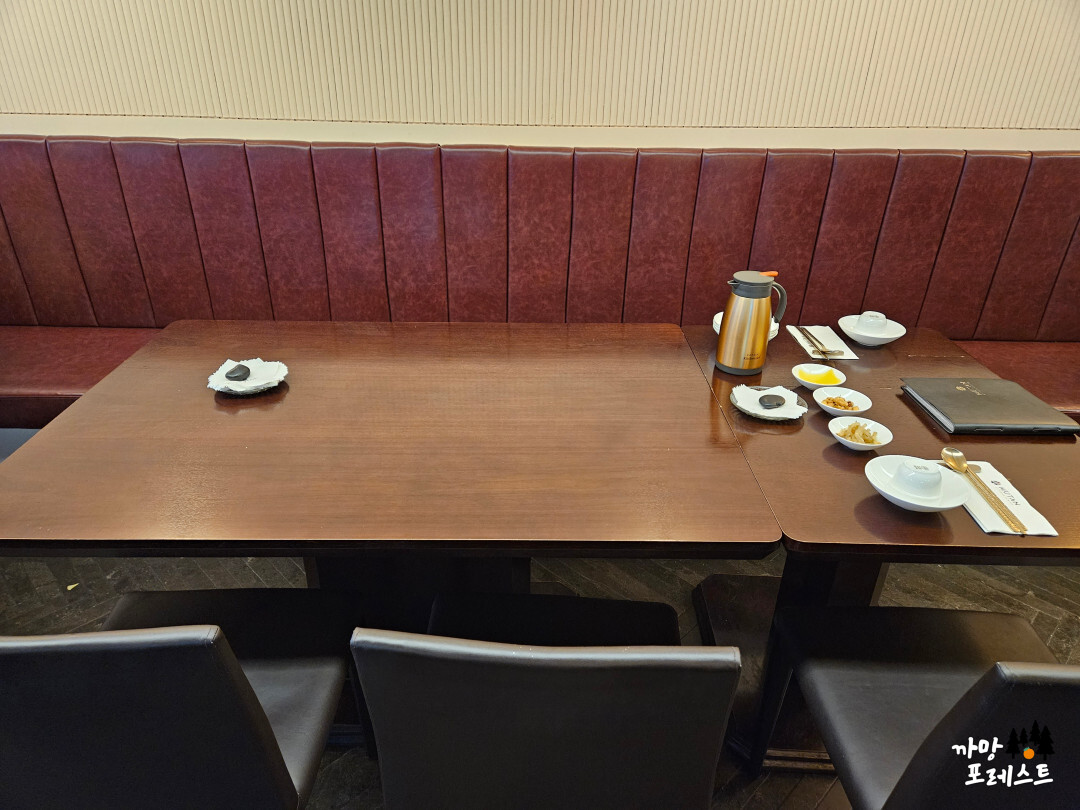 압구정 중식 무탄 본점 내부