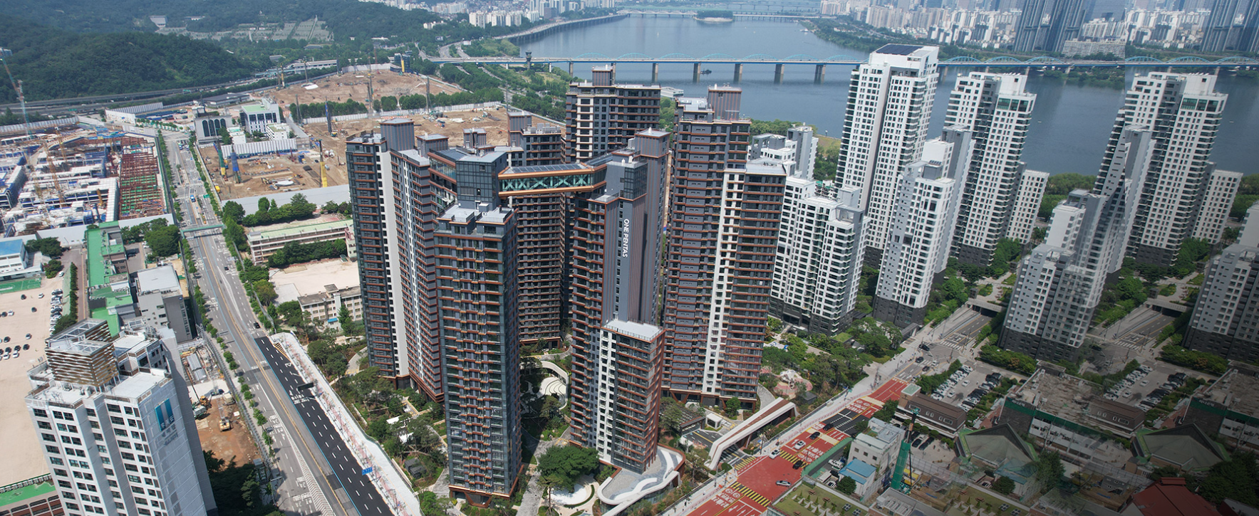 반포 래미안 원펜타스 청약 접수 로또 1등!