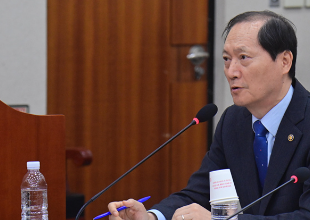 이완규 법제처장 프로필