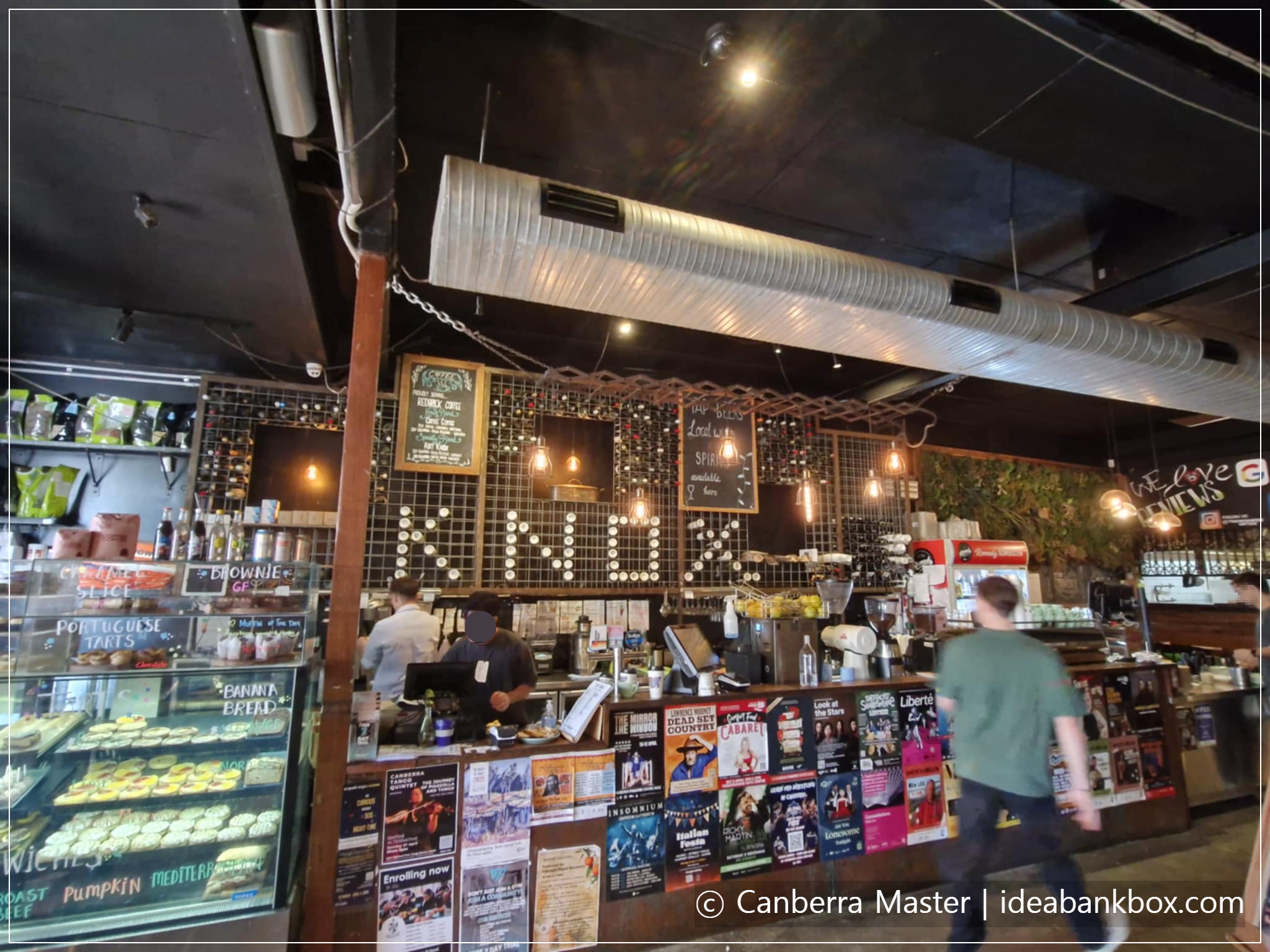 KNOX Cafe 내부