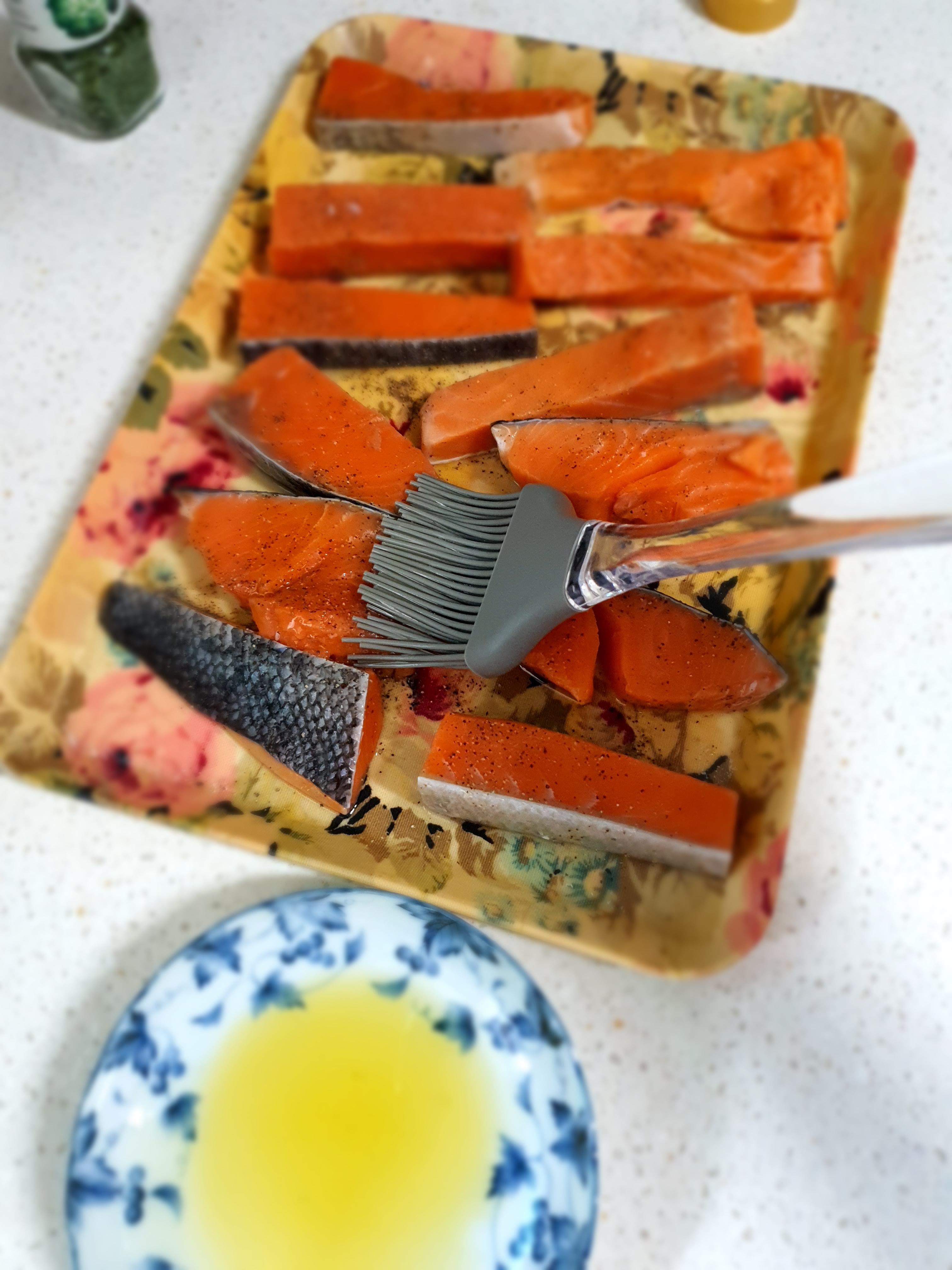 오일을-미리-발라서-코팅합니다.