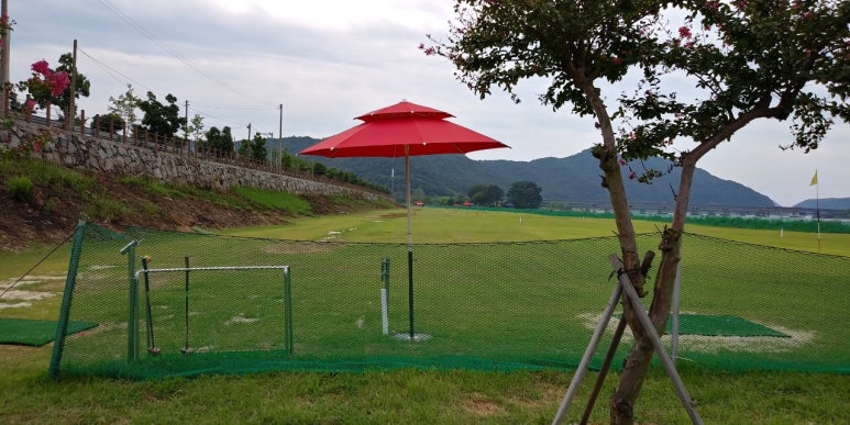 섬진강파크골프장 (구 고전파크골프장)
현재명칭 : 섬진강피크닉광장파크골프장