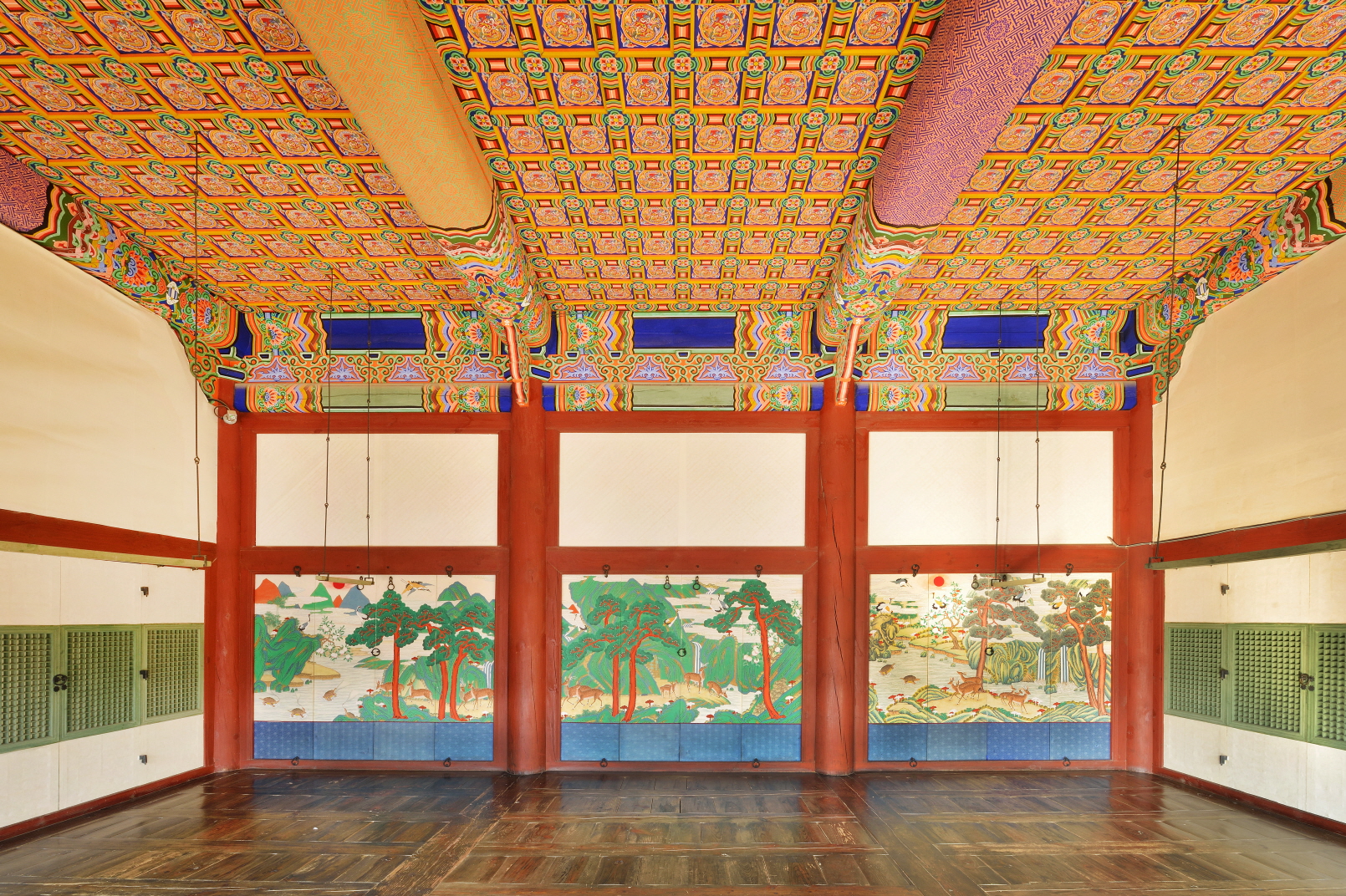 교태전 내부(이미지 출처 : 국가유산청 국가유산포털 홈페이지)