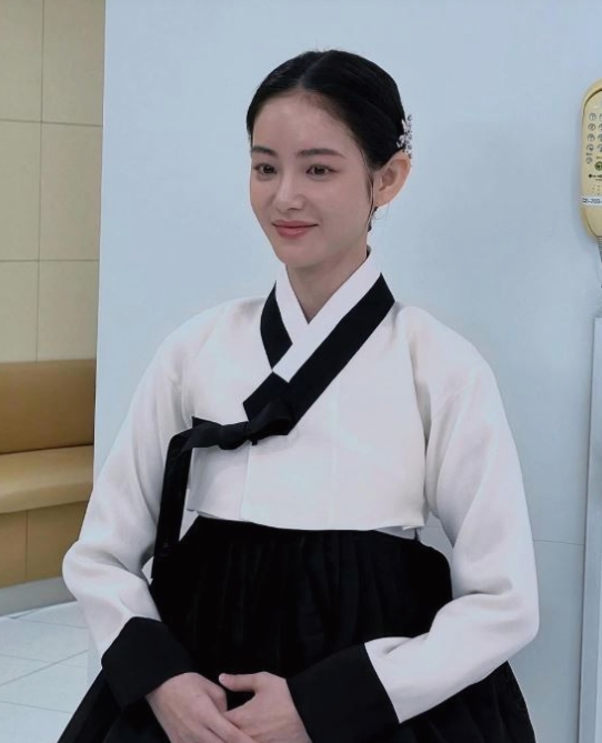 홍수주 이강에는 달이 흐른다 등장인물