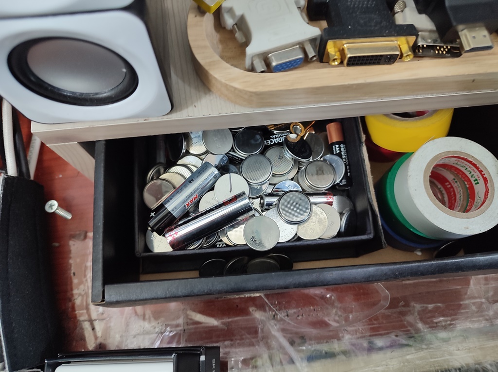 메인보드 배터리 분리수거/분리배출 