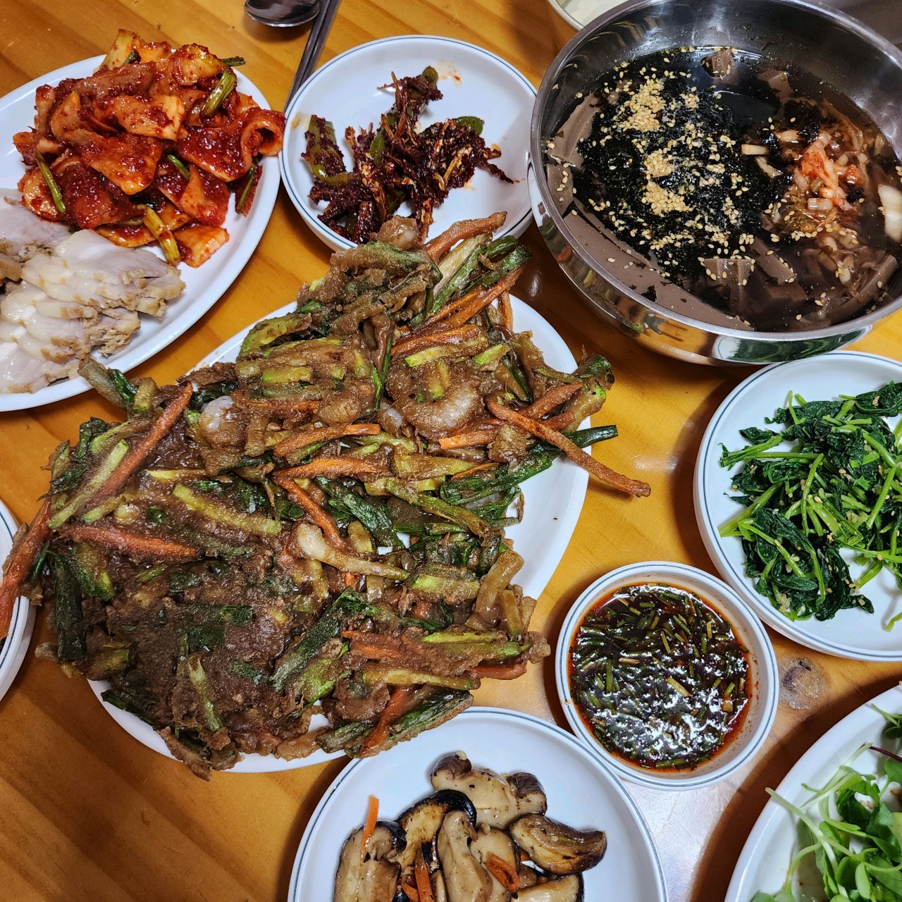 생생정보 할매밥됩니까 도토리묵밥상