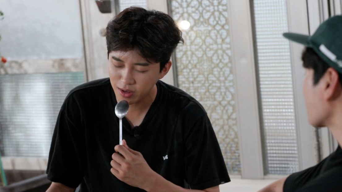 섬마을총각 감성의 출연진 소개