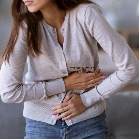 왼쪽 옆구리 통증 의심되는병