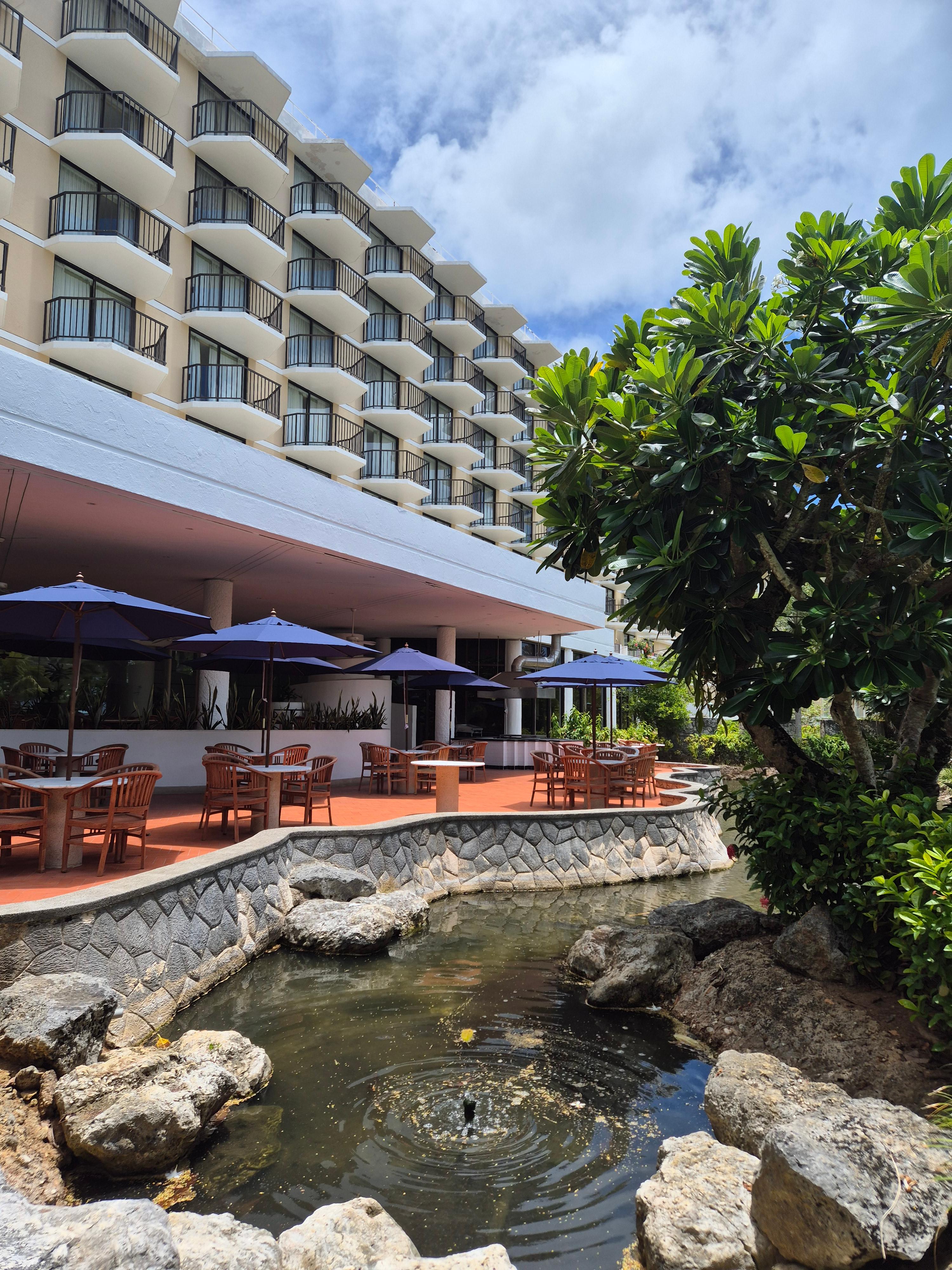 마리아나비치리조트 정원4