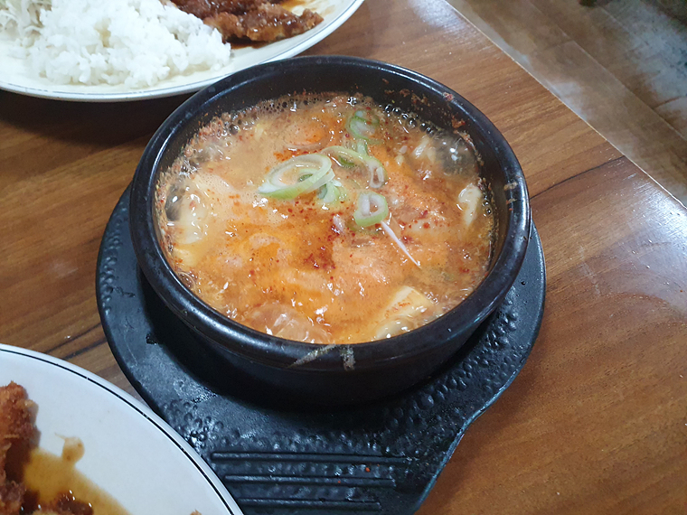 남산-돈가스-순두부