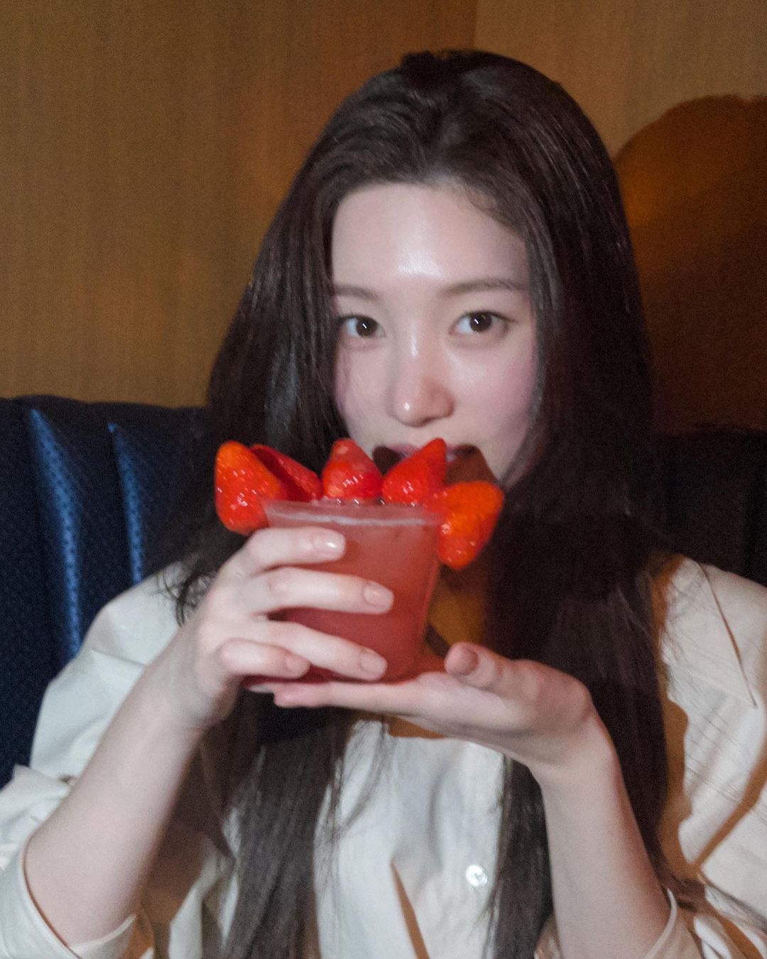 정채연