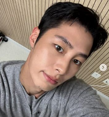 이재욱 프로필