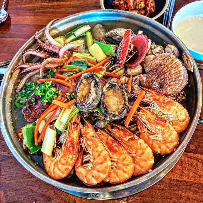 생방송 오늘저녁 화성 융건릉 해물 칼국수 맛집