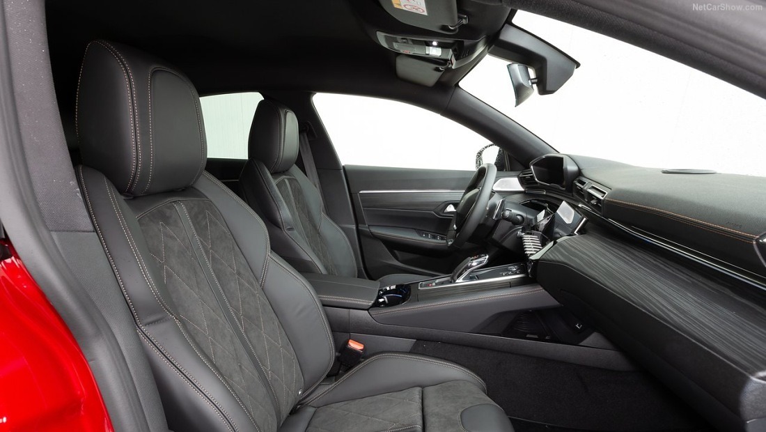 푸조 508 리콜 1열 앞좌석 사진 출처 다음자동차