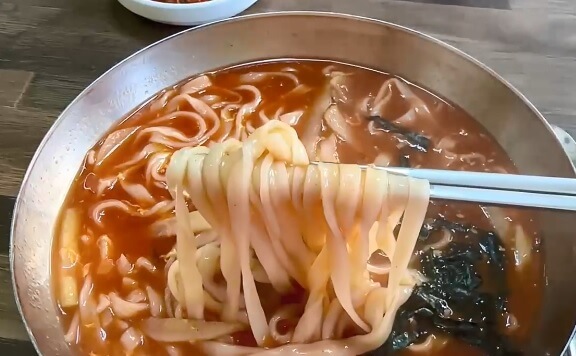 전현무계획2 강원도 동해 장칼국수 맛집 오뚜기칼국수 전현무계획 30회