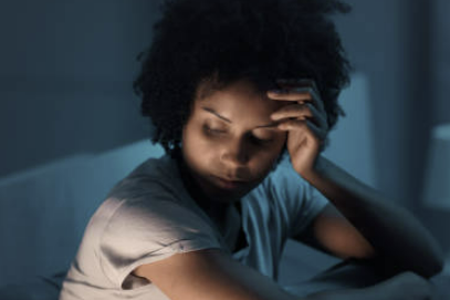 불면증 해결하려면 좋은 음식과 차, 치료방법 소개!