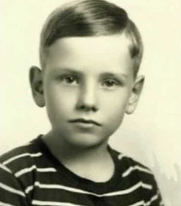 워렌 버핏의 어린 시절부터 성공까지의 여정, 가치 투자 철학, 유산과 영향력