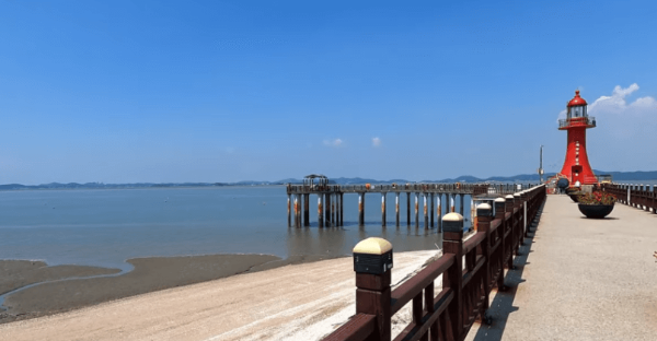 제부도 빨간등대와 바다뷰