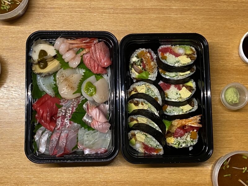 갓포아키-여의도-모둠회-후토마키 (1)