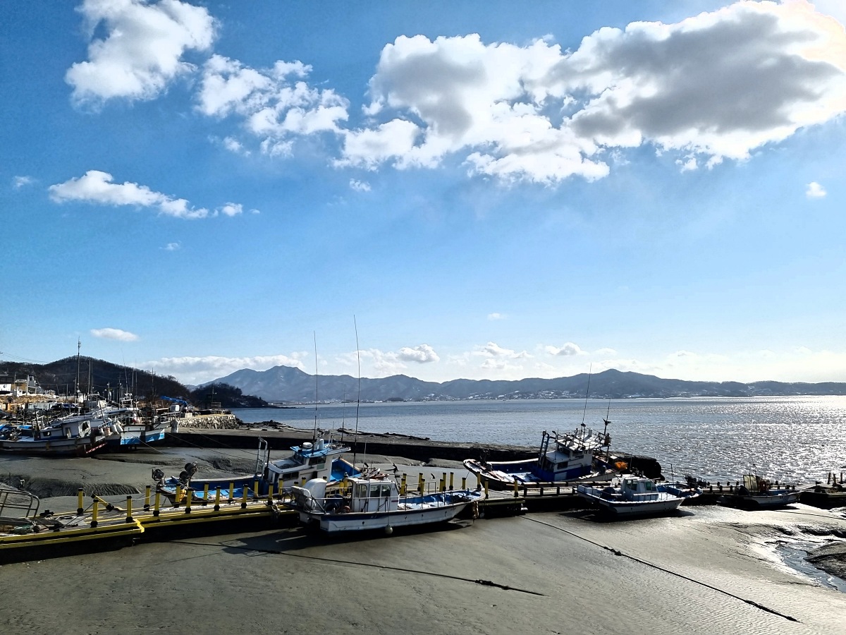 인천 강화도&amp;#44; 석모도 겨울 바다 설경 (민머루 해수욕장&amp;#44; 동막해수욕장)과 해넘이 풍경 (건평항) 