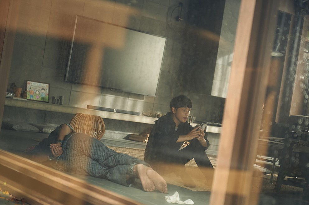 스마트폰을 떨어뜨렸을 뿐인데(5)