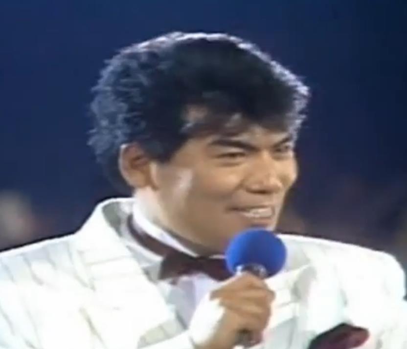 나훈아 울긴 왜 울어