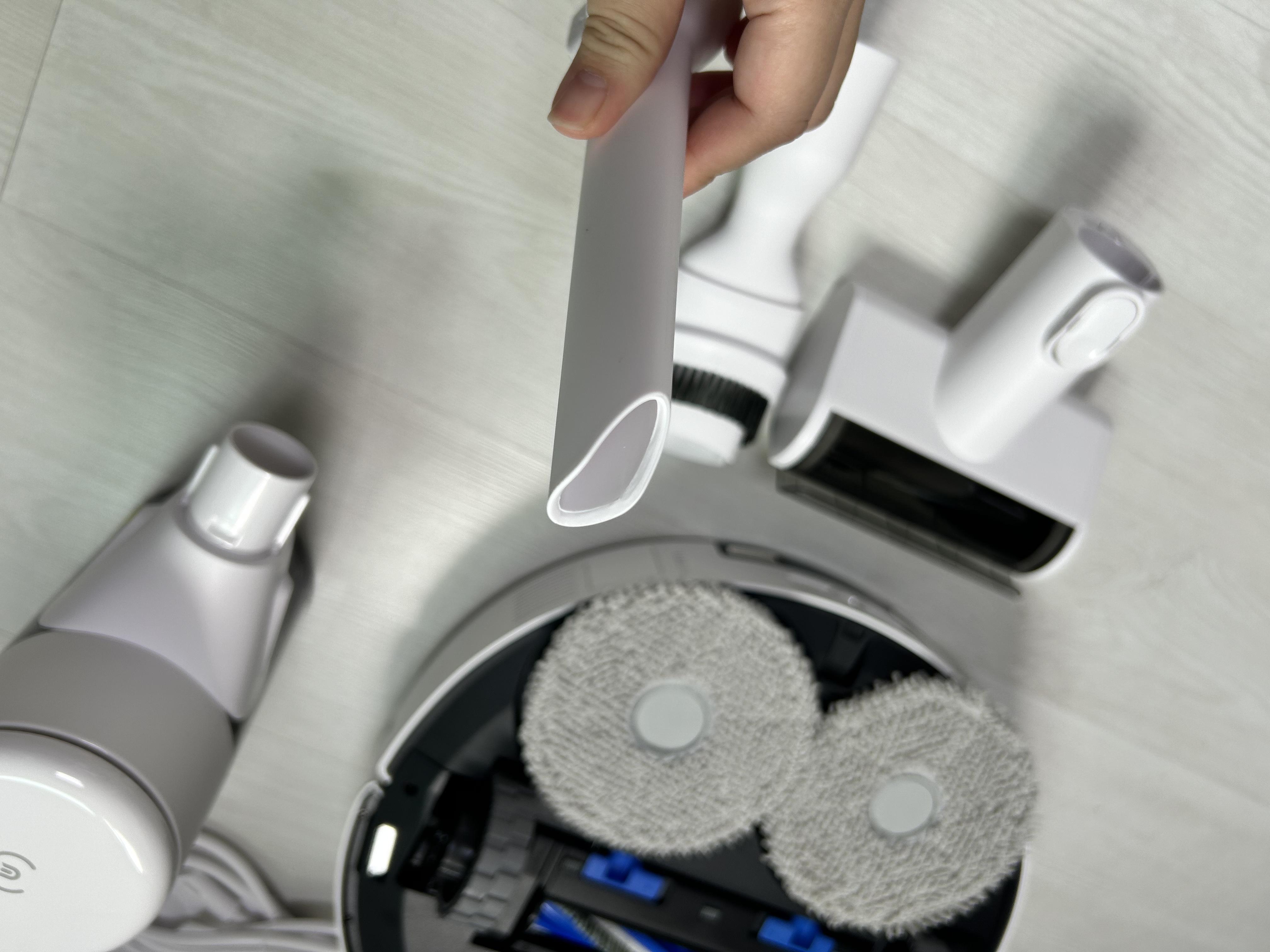 에코백스 디봇 T30S 콤보 로봇청소기 TruDetect 3D 2.0 내비게이션 테스트