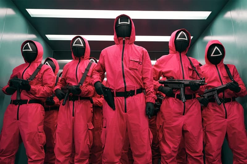 오징어게임 핑크 병정