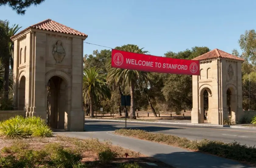 스탠퍼드 대학교 연구의 혁신성을 인정받는 미국 명문대