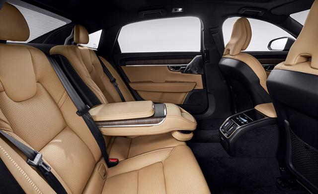 볼보 S90 MHEV & 리차지 PHEV