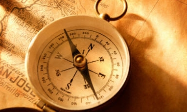 나침반의 진행선을 목표 지점으로 향하게 설정하는 방법