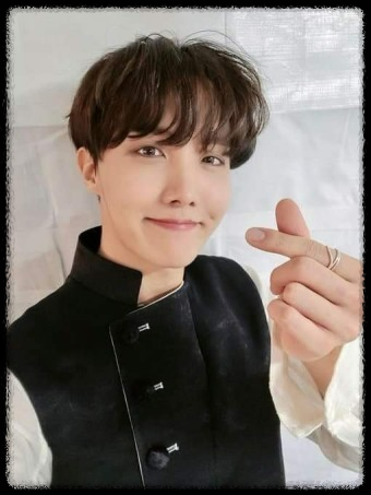 제이홉의 첫 솔로 월드 투어 찐팬이라면 꼭 해야 할 콘서트 참여 방법 7가지