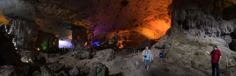 하롱베이 승솟동굴 파노라마 풍경