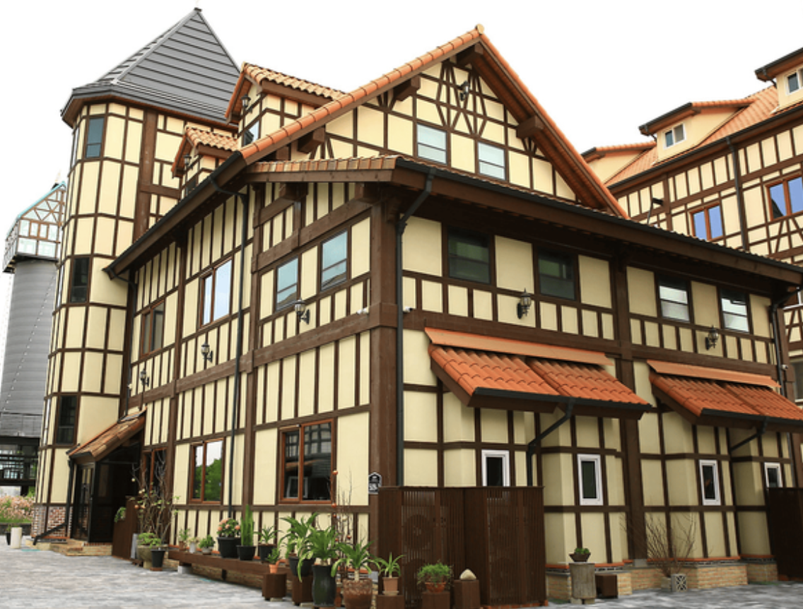 국내에도 이런 곳이? 해외 감성 200% 느끼는 이국적 국내 여행지 4선 (10월 단풍 여행 추천)