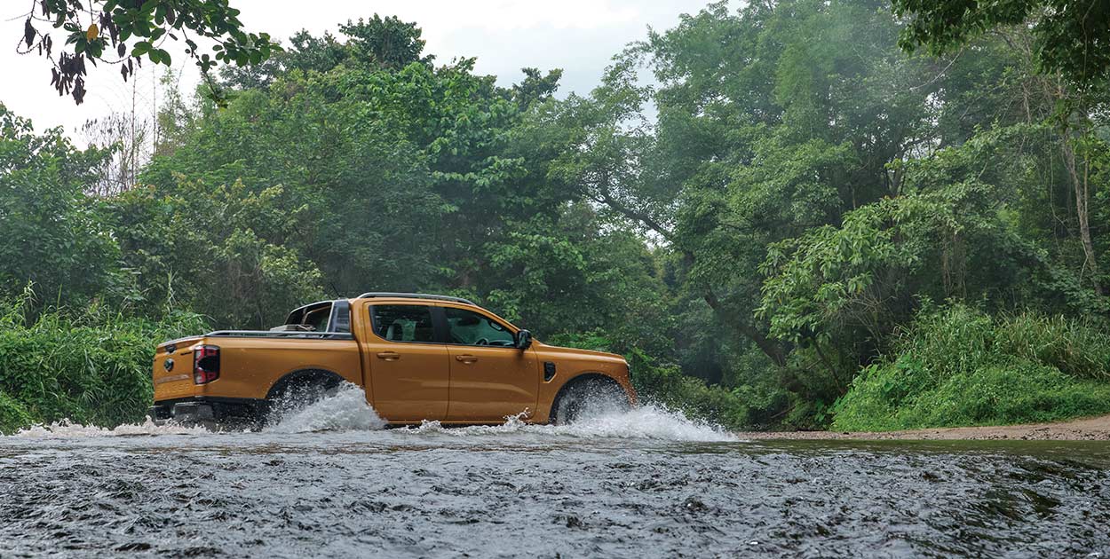 포드 레인저 와일드 트랙 외관 후측면 사진 출처 포드 코리아 홈페이지