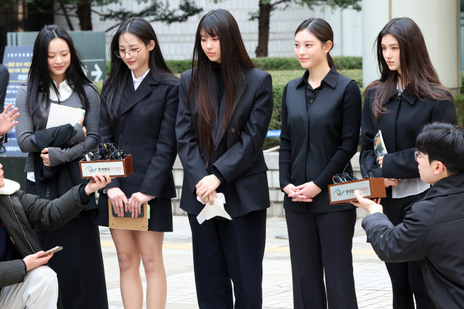 어도어 측 뉴진스 해린 혜인 함께 하기로 컴백 예정, 하니 민지 다니엘은 입장無