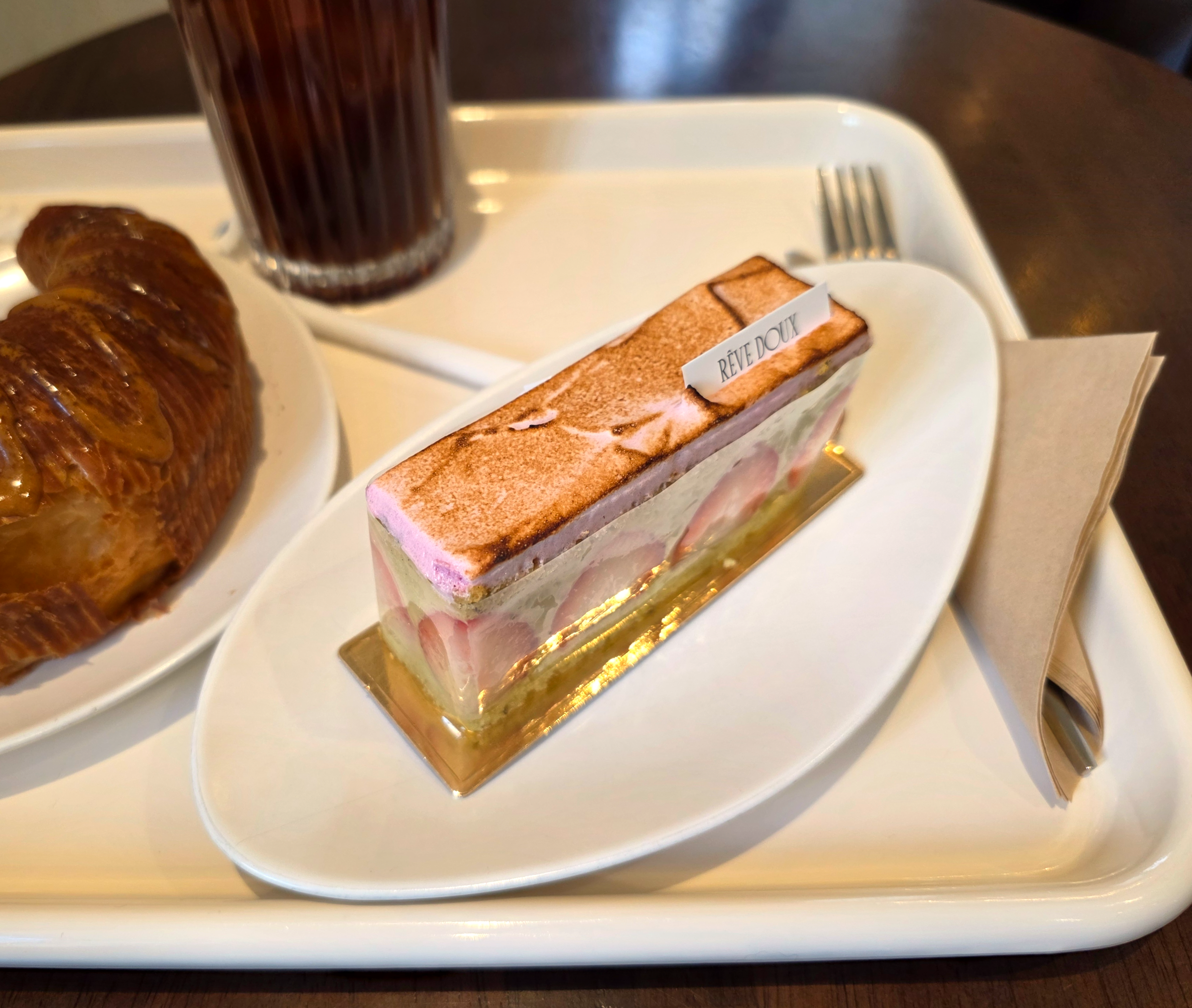 잠실송리단길디저트카페레브두프레지에