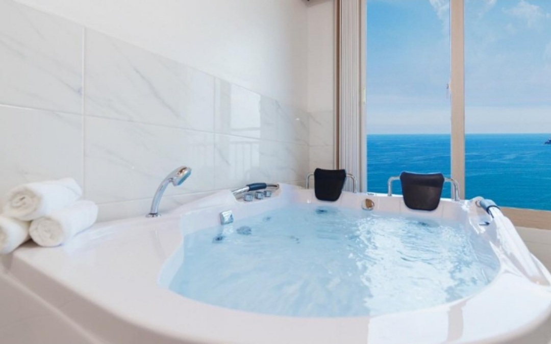 거제 베일리 펜션 201호 스파