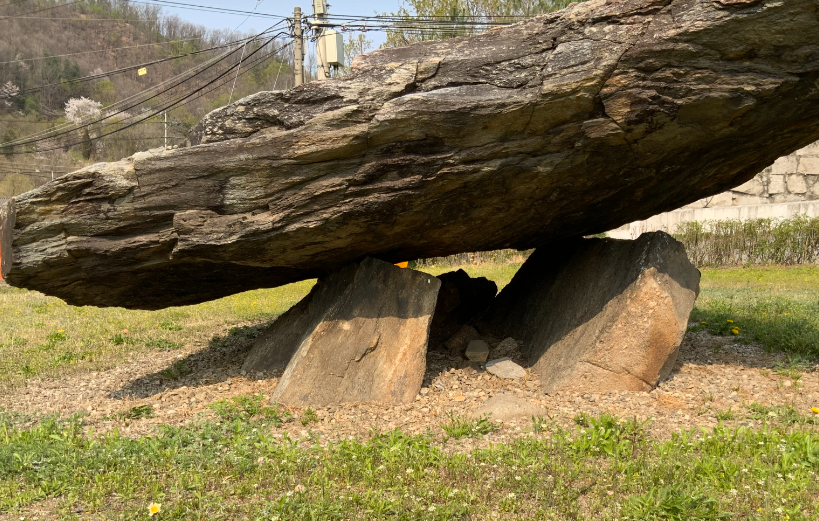 연천 양원리 고인돌
