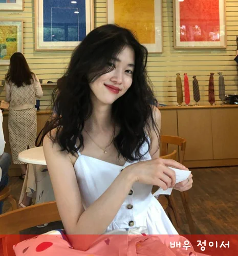 살인자오난감 여자 정이서