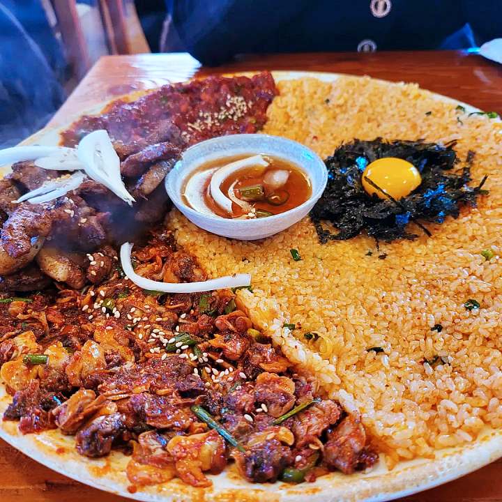 경주 황리단길 맛집 추천 생방송투데이 한옥 핫플 데이트 코스 꼬막 갈비 비빔밥 육회비빔밥 꼬막비빔밥 한우 육회꼬막비빔밥 오늘방송 소문의 맛집