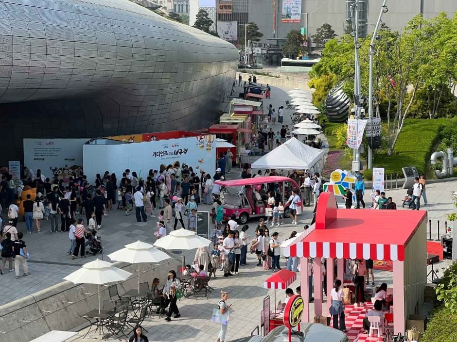 [5월 축제]2025 DDP 봄축제 : 디자인 테마파크❘사전예매 방법, 프로그램, 공연 정리