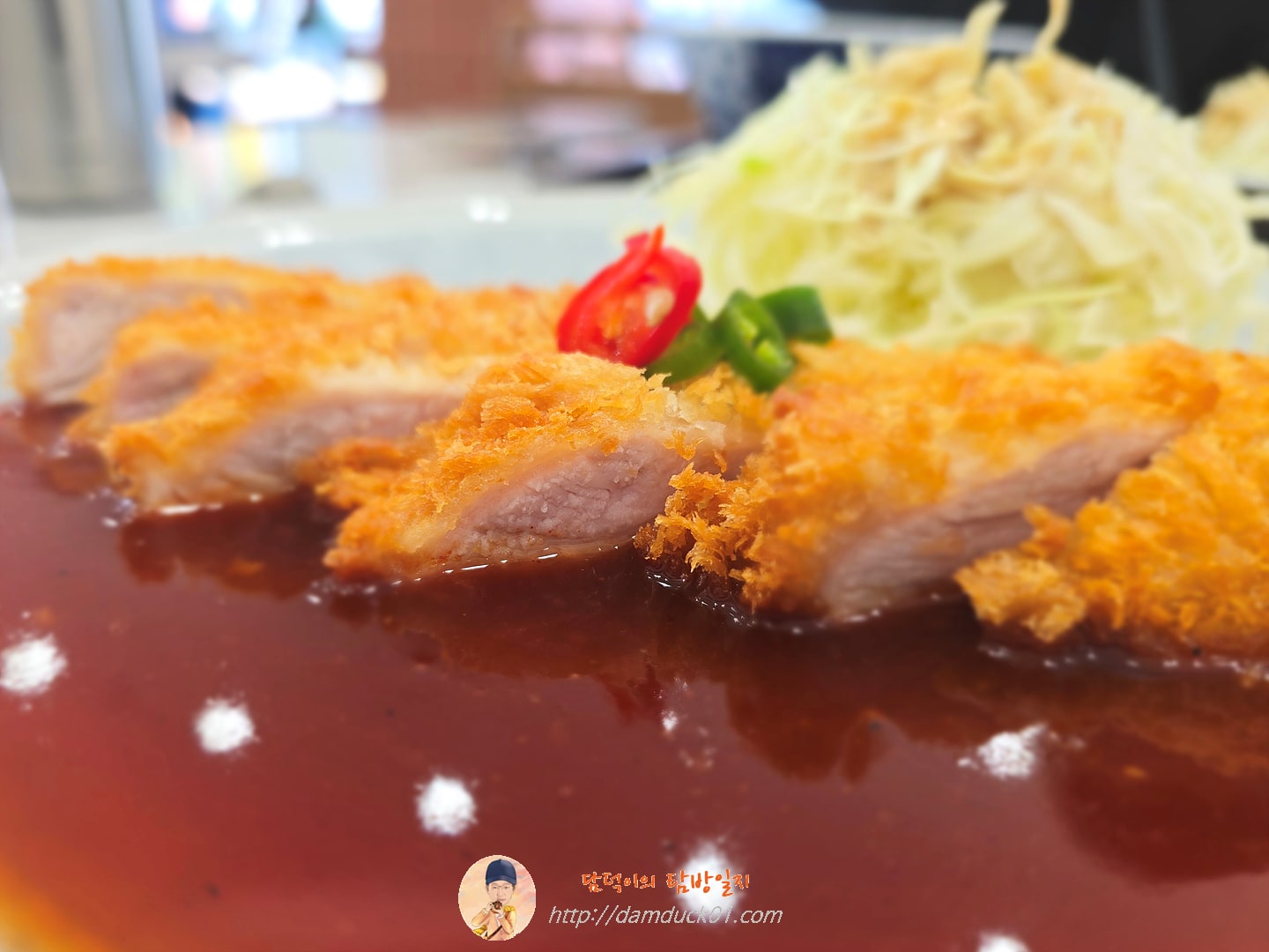 매콤로스카츠 + 치킨가라아게(5pc)