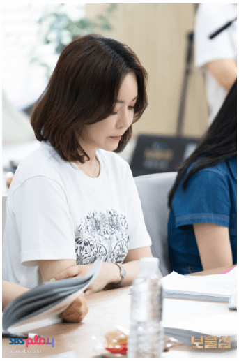 탄탄한 스토리 전개
